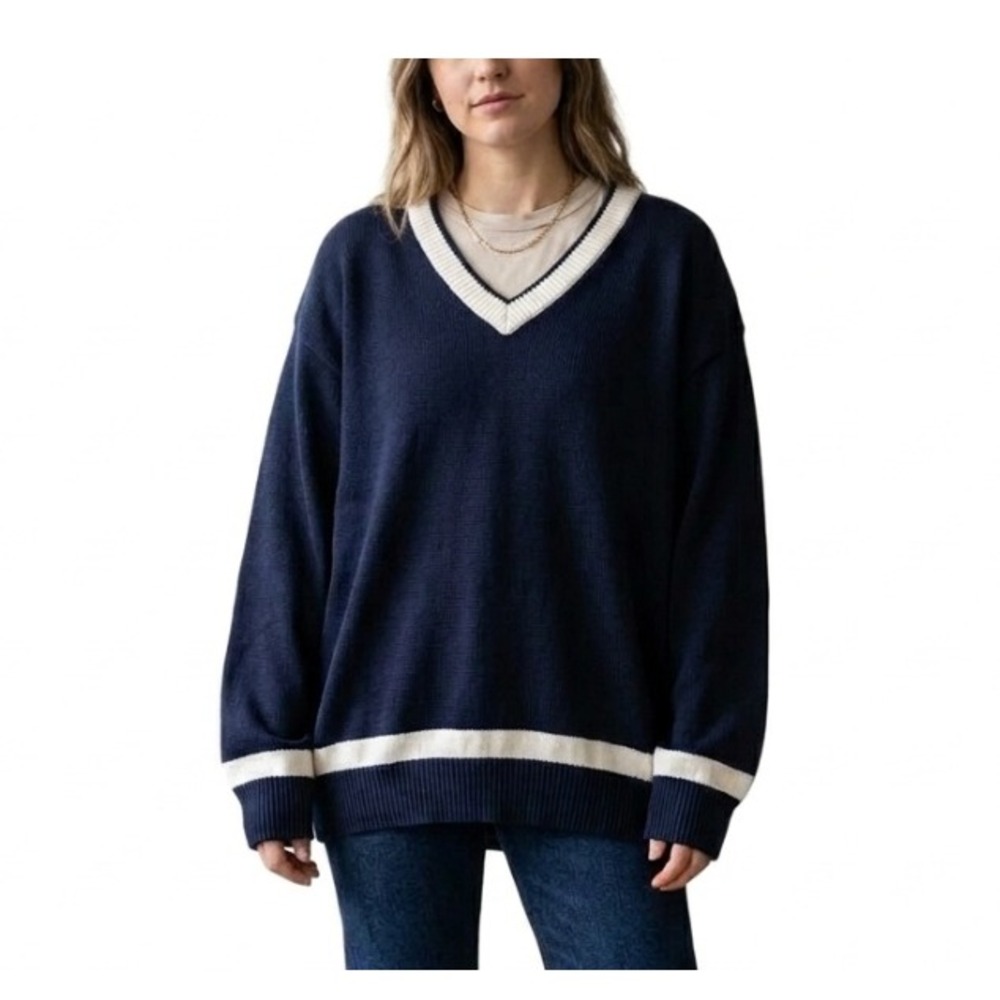 Brandy Melville‎ Navy Blue Varsity V-Neck Oversized Sweater MH320V Womens